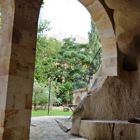 Dreams Cave Hotel